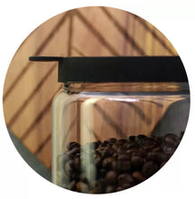 Load image into Gallery viewer, LINNEA Glass Jar with Silicon Lid Short
