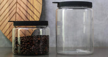 Load image into Gallery viewer, LINNEA Glass Jar with Silicon Lid Short
