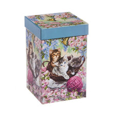 Load image into Gallery viewer, Perfect Cup Kittens &amp; Flowers
