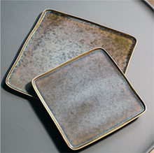 Load image into Gallery viewer, Hayami Reactive Glaze Square Plate
